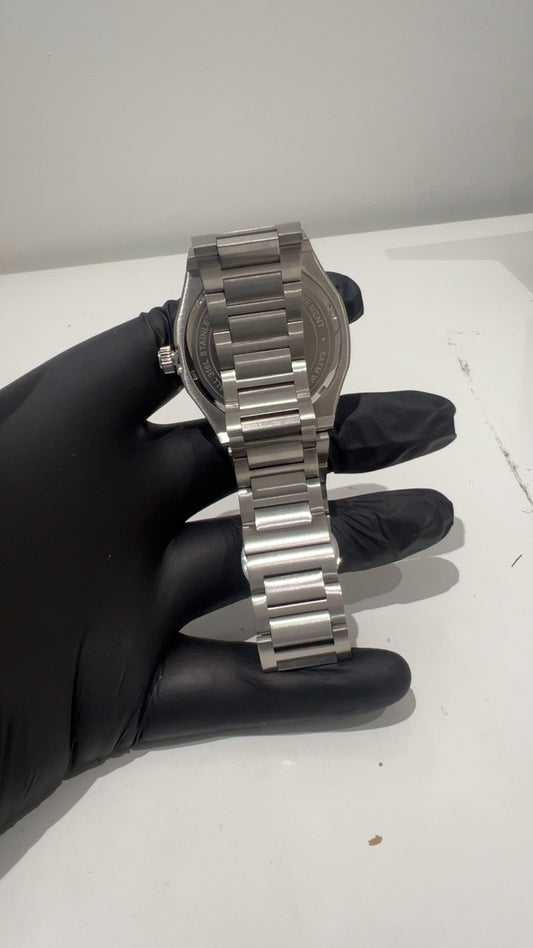 ibrahim azure timepiece